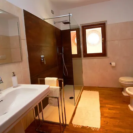 Bella Desenzano Villa *